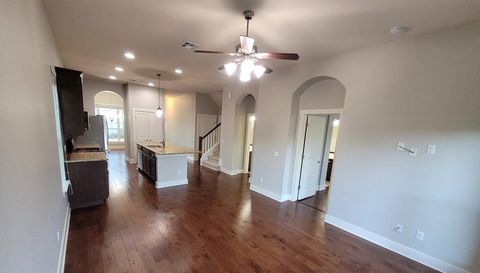 2404 Vintage Stave RD