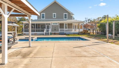 217 Chapel Ridge Cir