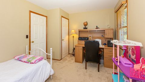 23 Josica Dr