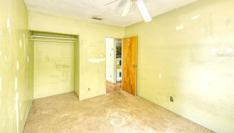 2719 Lake Palm
