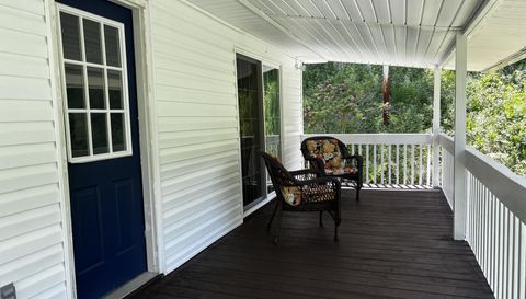 2879 Chandler Creek Rd