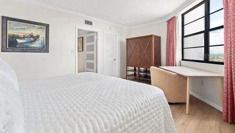 1000 Longboat Club Road