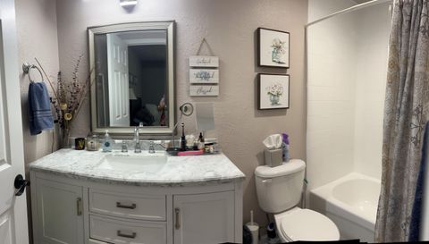 264 Alexandra Dr Unit 10