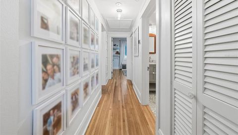 344 W RIO VISTA COURT