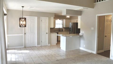 3270 Austin Dr