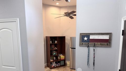 431 La Vista Dr