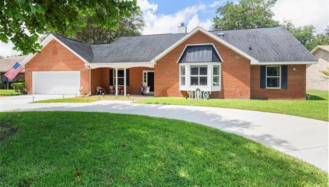 27 WINDING CREEK WAY