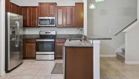 9754 Pembrooke Pines Dr