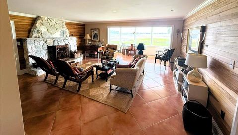 1005 SANDS PARADISE