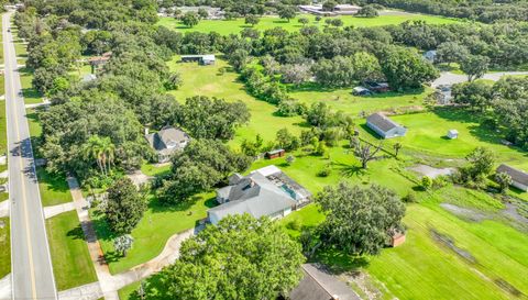 1205 War Eagle Blvd