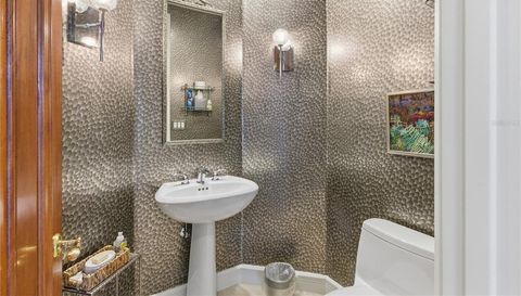 350 GULF OF MEXICO DRIVE