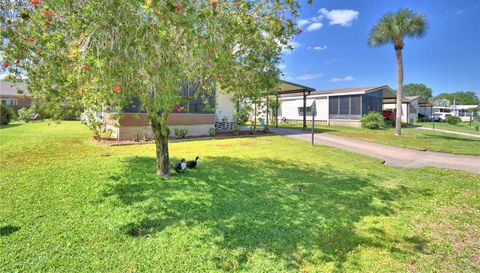 447 VILLAGE CIRCLE SW