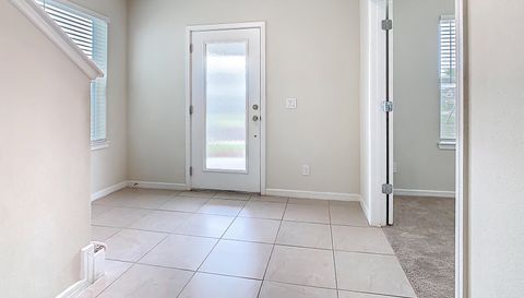 1823 Summer Serenity Dr