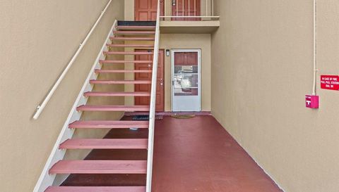 1000 Lake Of The Woods