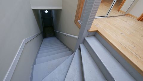 3256 N Elston Avenue