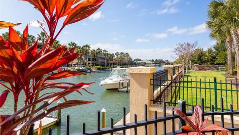 300 BELLA HARBOR COURT