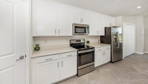 12550 GALAPAGOS STREET