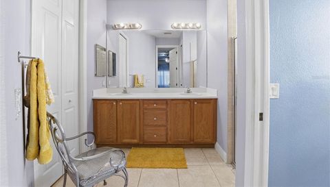 1733 W CAROLINE PATH