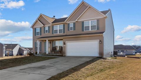 113 Creek Hollow Way