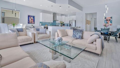 10481 ROYAL CYPRESS WAY