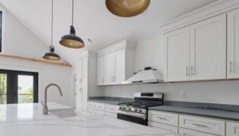 384 Cascada Vista Dr