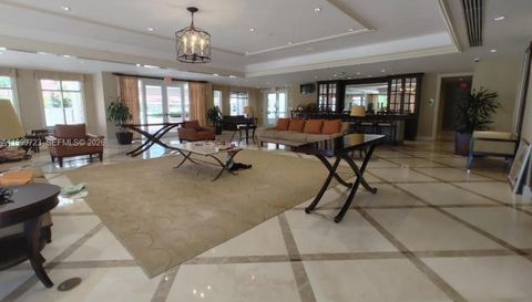 20000 E Country Club Dr