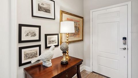 10025 Lake Wales CIRCLE