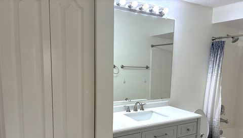 12307 Lantana Park Ln