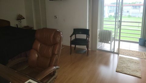 3300 Springdale Boulevard