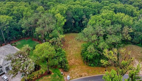 2327 LEGACY LANE