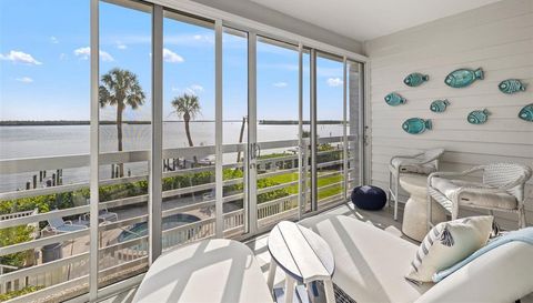 615 DREAM ISLAND PLACE