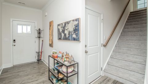 177 Sari St