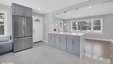 2N356 Prairie Avenue