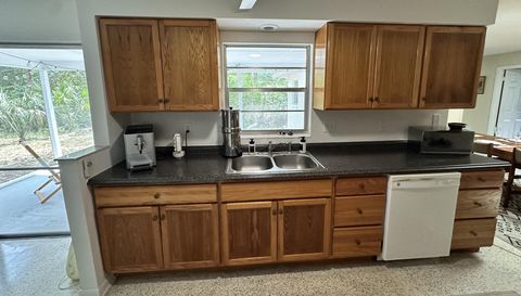 1000 NW 39th Dr