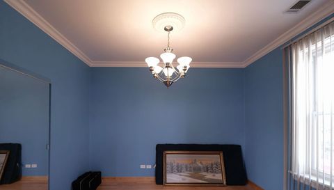 3256 N Elston Avenue