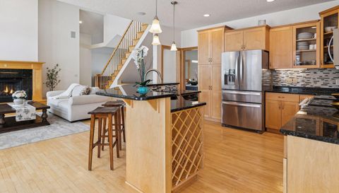 2728 Headland Court SW