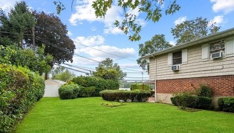 1 Dunford St