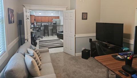 1884 Coconut Palm Cir