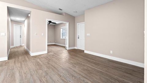 8320 Bermuda Sound Way