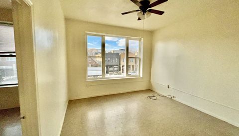 1011 N Western Avenue