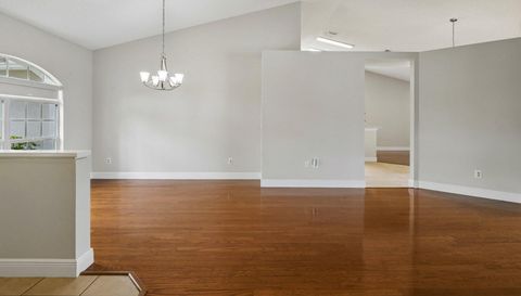 9334 Pontiac Dr