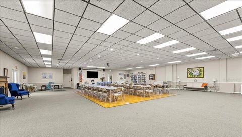 1235 S HIGHLAND AVENUE