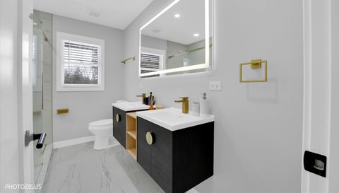 2N356 Prairie Avenue