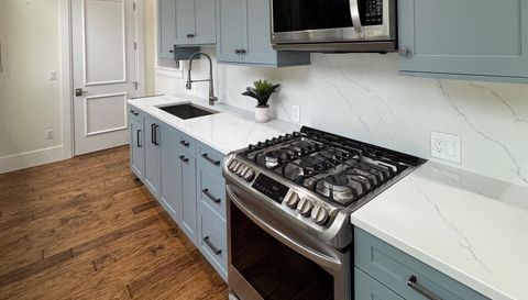 10196 Avenida Del Rio