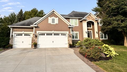 3173 Shady Cove Point NW