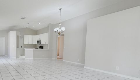 1316 Majesty Terrace