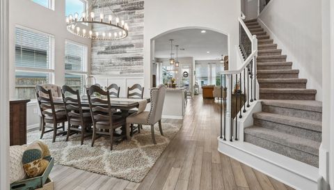 459 Eclipse Dr