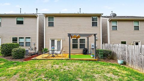 208 Princess Pl