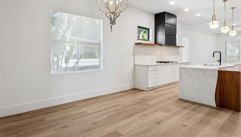 708 W KENTUCKY AVENUE