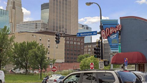 801 Washington Avenue N